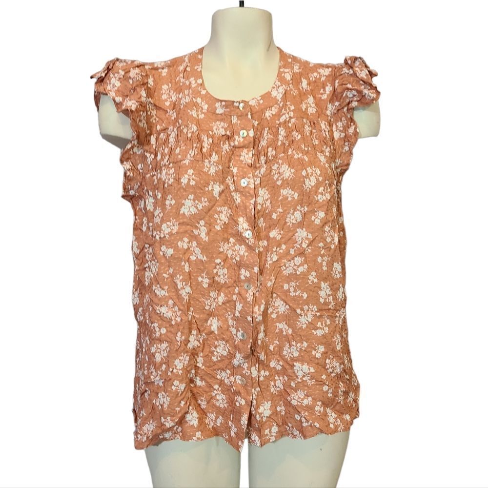 Everleigh Peach & White Floral Blouse Size Medium‎